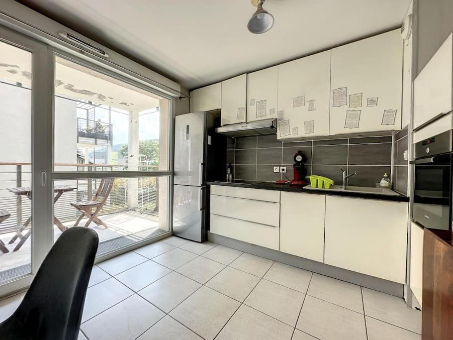 Le Central-4 Personnes-parking Apartment *